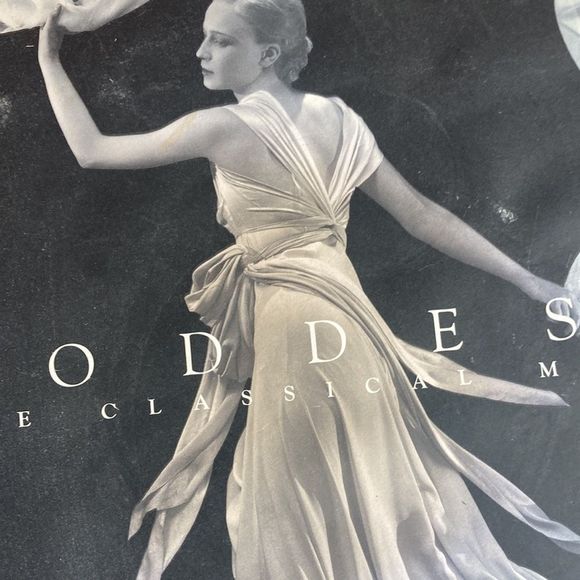 Goddess: The Classical Mode by Harold Koda - Picture 11 of 11